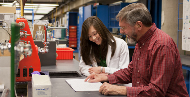 Shoshana Bachman and Professor David Haines in the lab