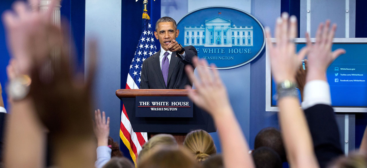 Student writers ask questions of President Obama at the first ever White House College Reporter Day
