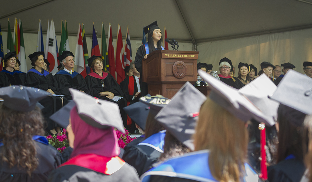 Student Speaker Grace Park '16 addresses her classmates