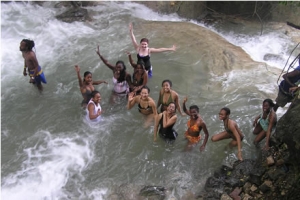 wintersession students in Jamaica 2007